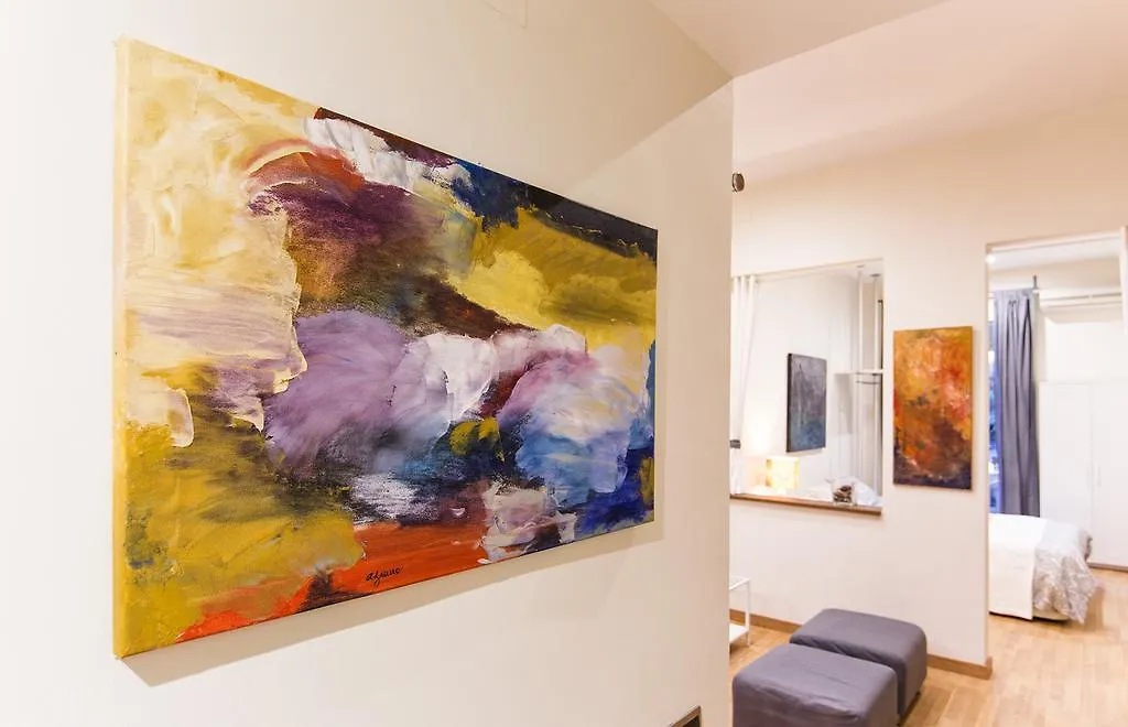 Art House Fira Apartments  Barcelona
