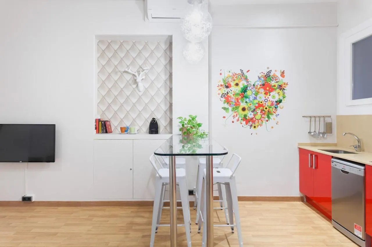 Art House Fira Apartments Spain