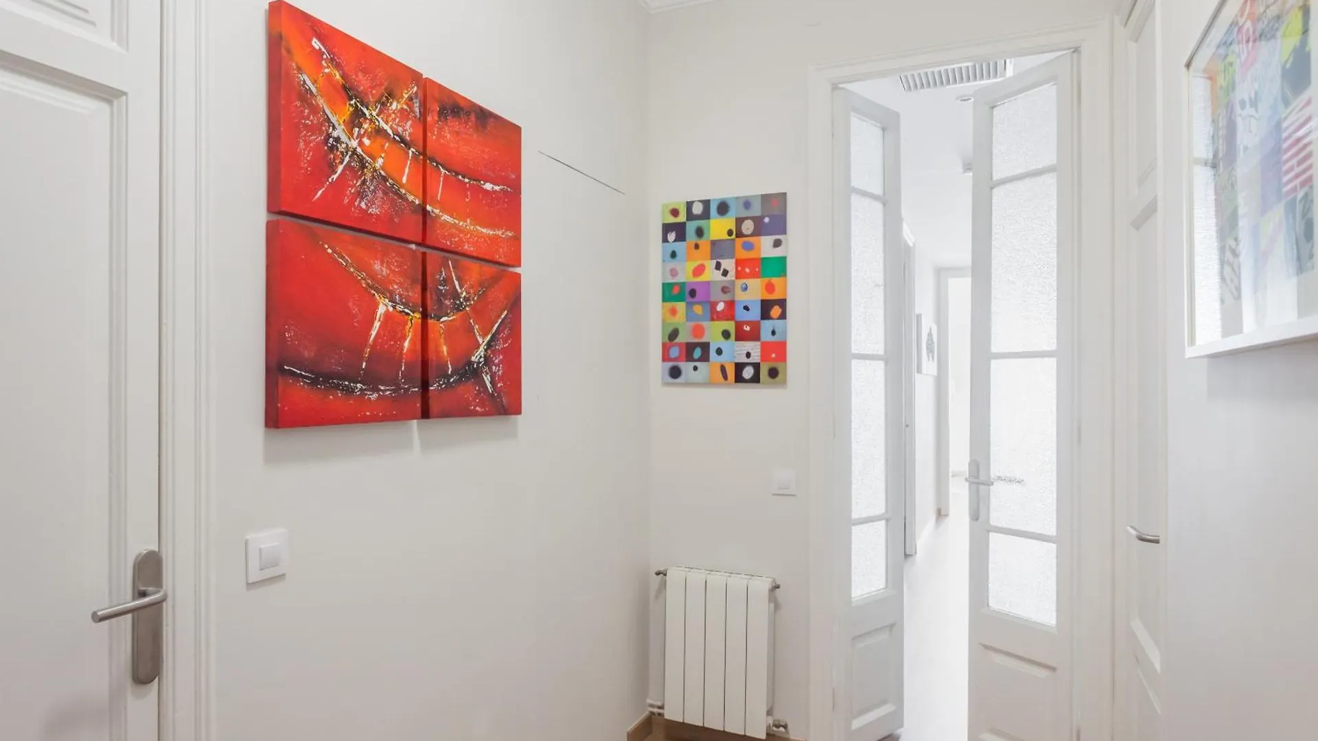 Art House Fira Apartments