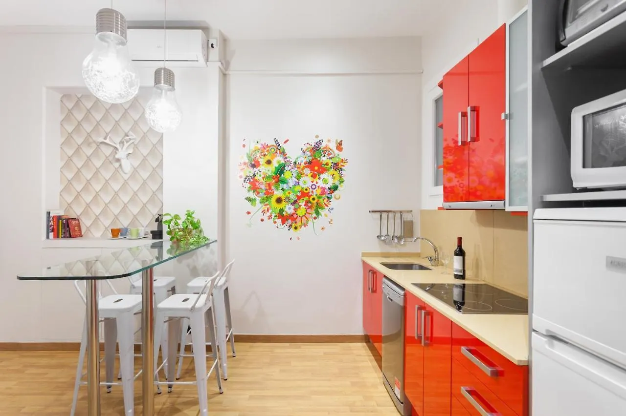 Art House Fira Apartments 0*, Barcelona