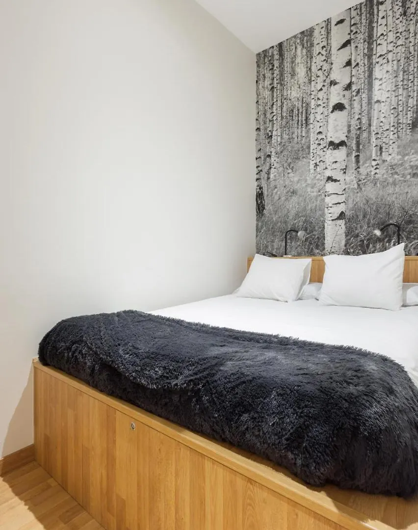 Art House Fira Apartments Spain