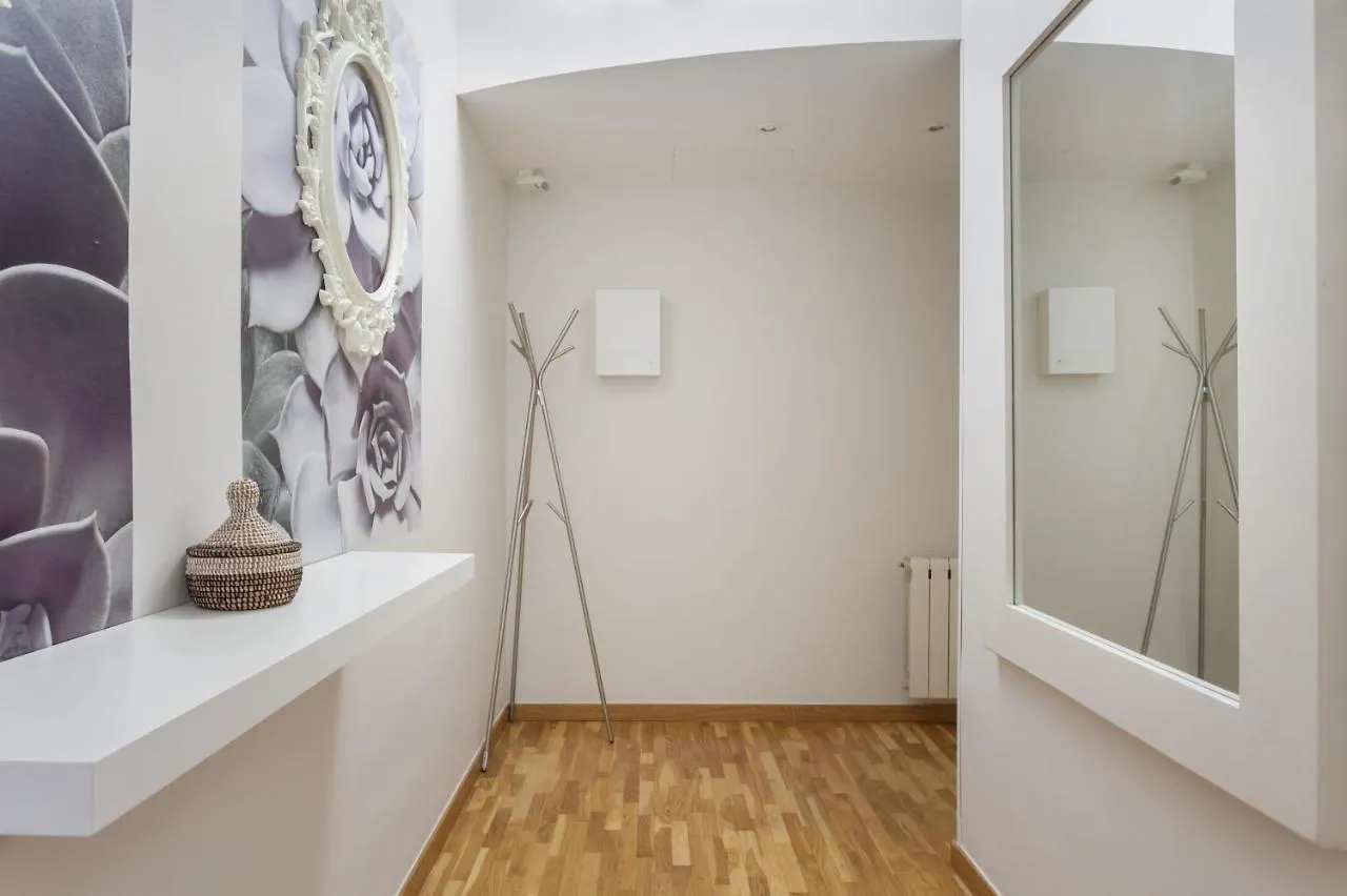 Art House Fira Apartments Barcelona