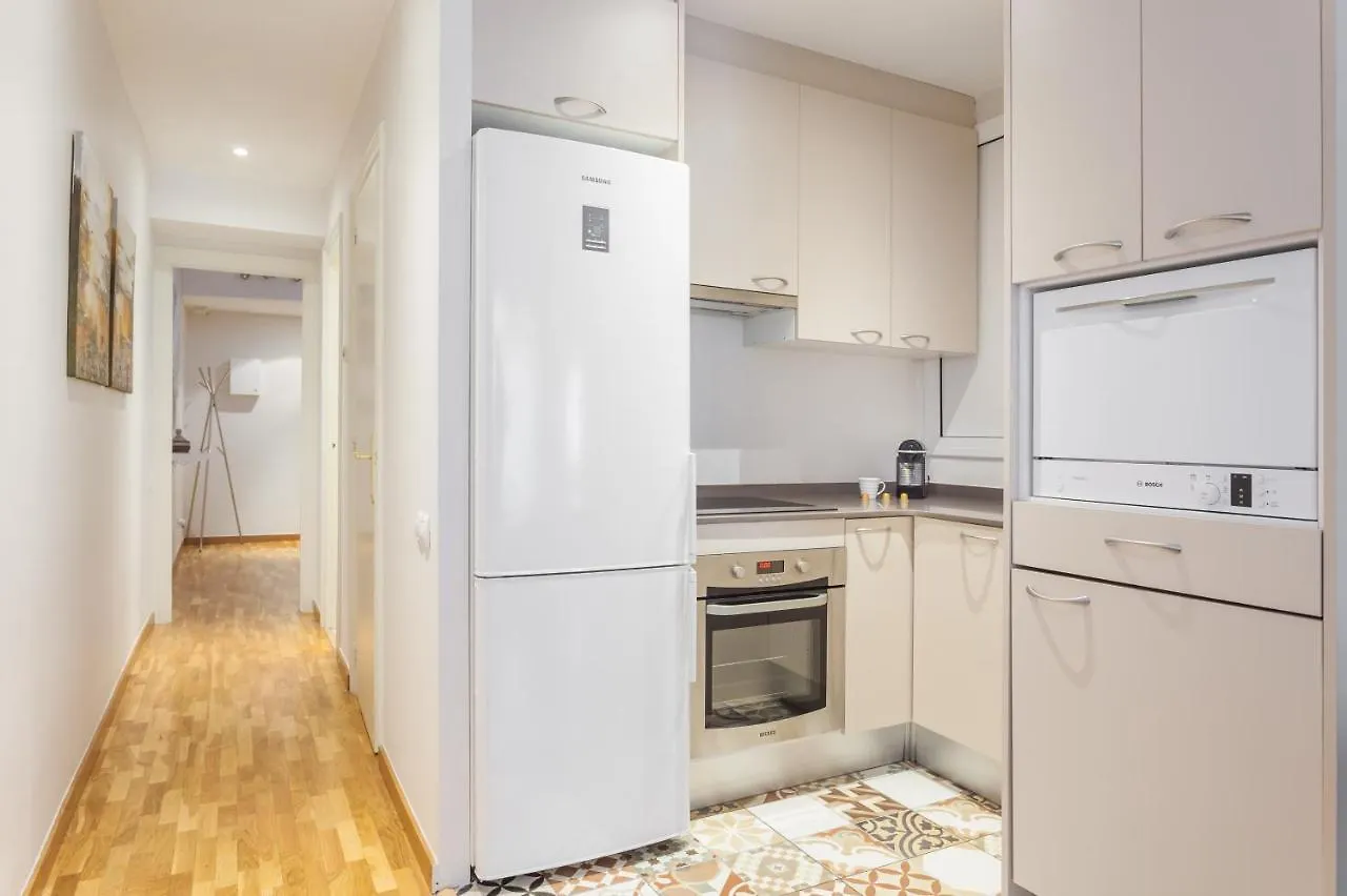 Art House Fira Apartments