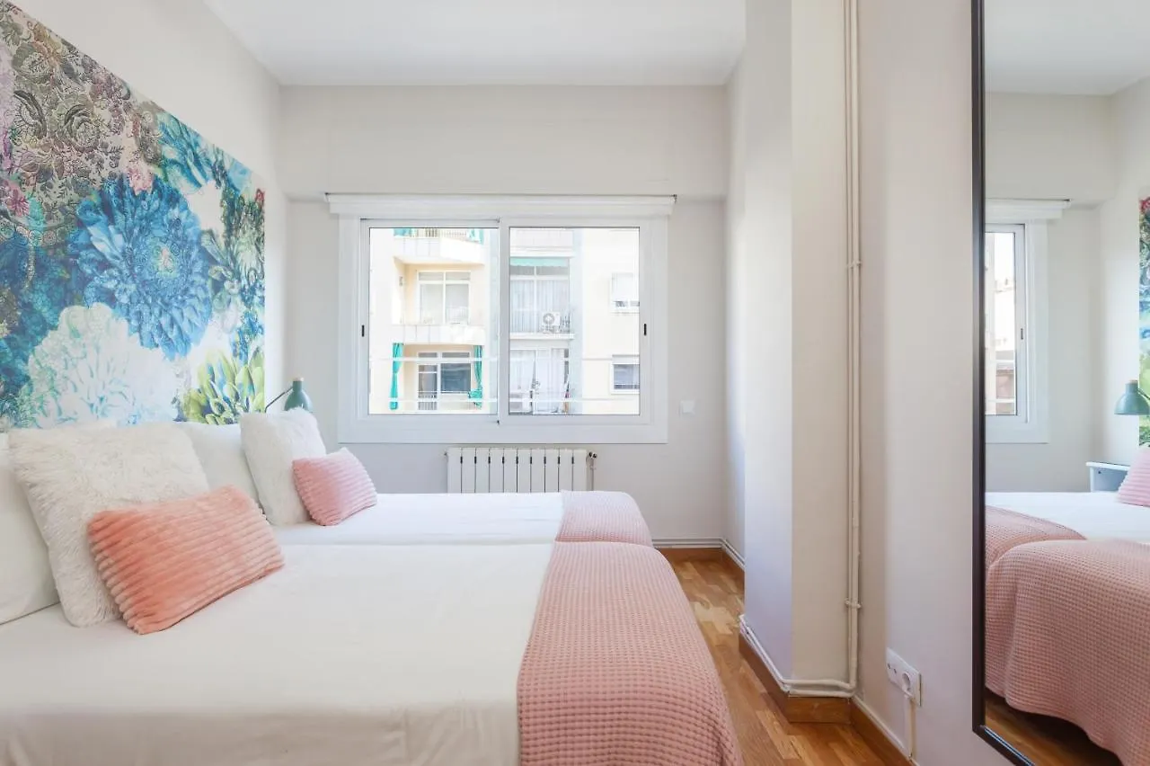 Art House Fira Apartments  Barcelona